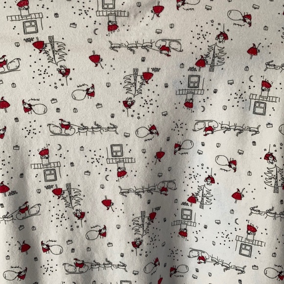 Christmas Turtle neck long sleeve top. - Picture 4 of 8